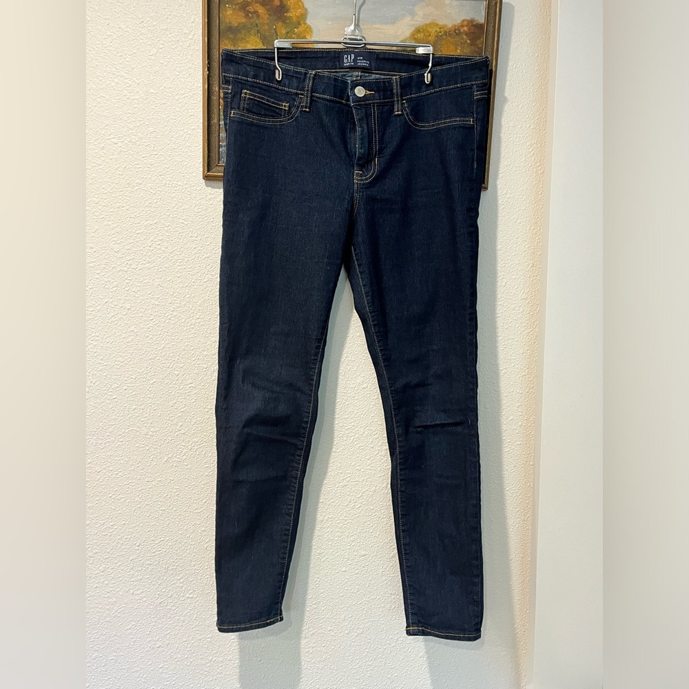Gap Favorite Jegging